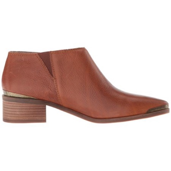 Lucky Brand Koben Tan Leather Ankle Booties - Picture 2 of 9